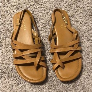 Super cute kids sandals!